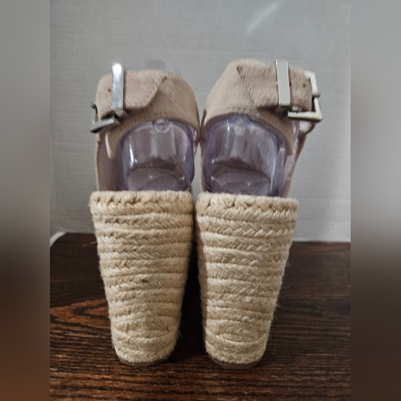 Kenneth Cole Olivia Espadrille Sandal Wedges Barely Used Size 9.5 (Bin9) - Picture 5 of 8